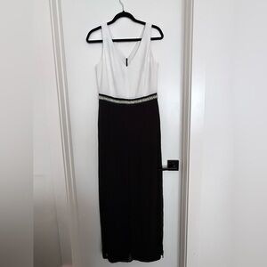 Melanie Lyne Black White Rhinestone Waist Formal Romper Size 6.